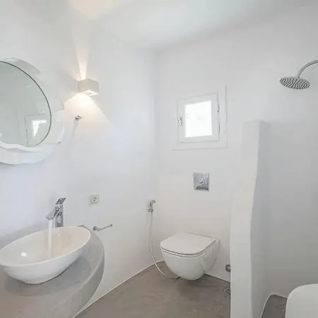 Holiday home Superb With Only 80 Meters Away From The Sea *