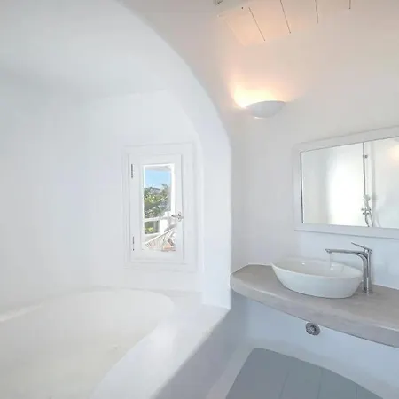Superb With Only 80 Meters Away From The Sea Holiday home Ornos (Mykonos)